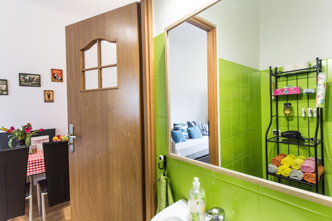 Homely Apartment'S Old Town คราคูฟ ภายนอก รูปภาพ