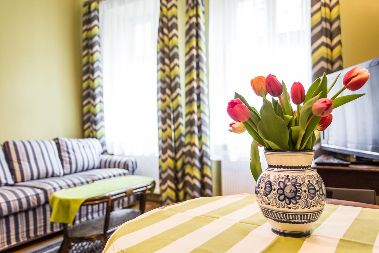 Homely Apartment'S Old Town คราคูฟ ภายนอก รูปภาพ
