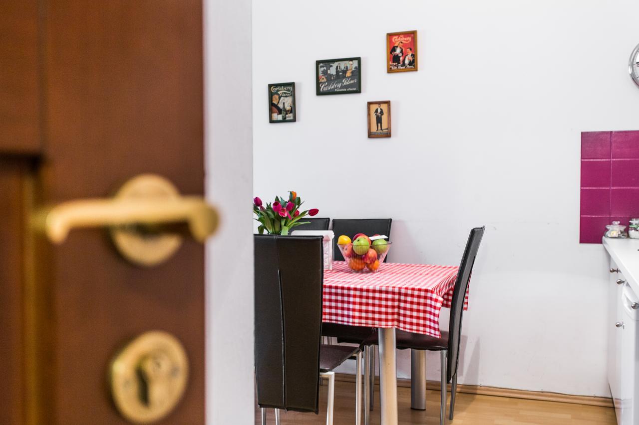 Homely Apartment'S Old Town คราคูฟ ภายนอก รูปภาพ