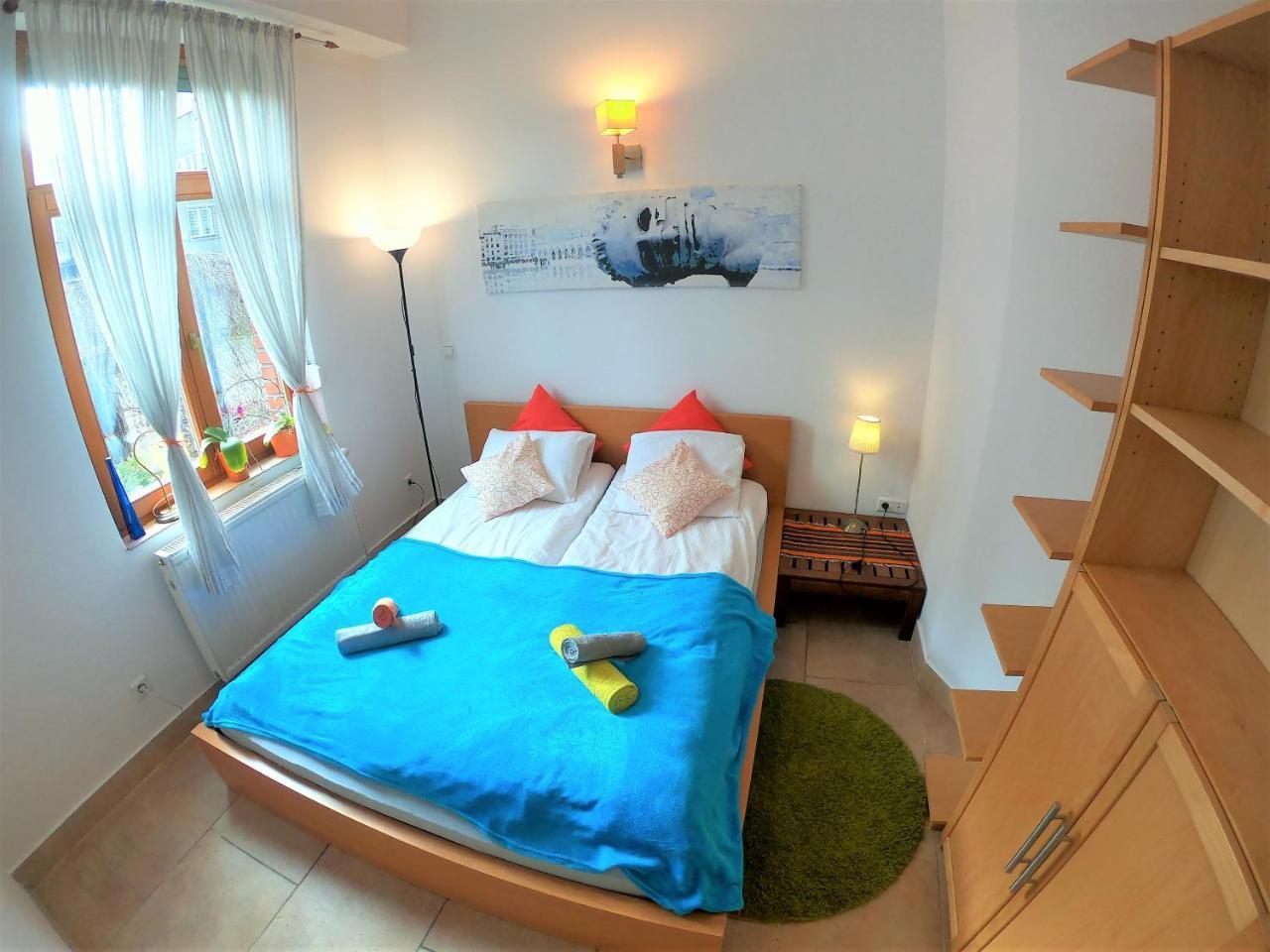 Homely Apartment'S Old Town คราคูฟ ภายนอก รูปภาพ
